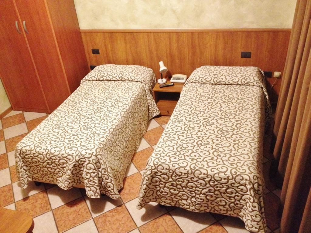 戴娜酒店 达尔明 客房 照片